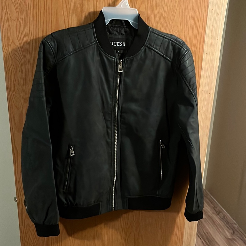 NWOT Guess Black Faux Leather Bomber Jacket XL